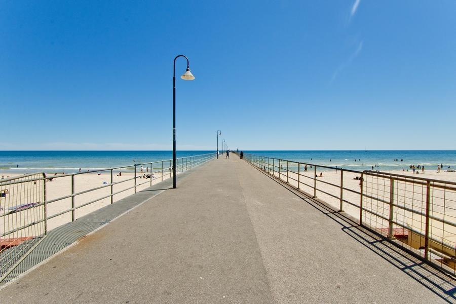 Glenelg Oasis Adelaide